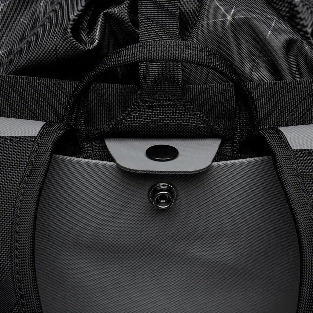 Creek 20 Backpack Black (copie)