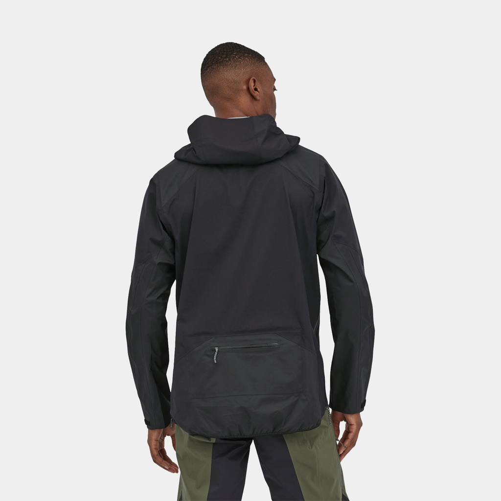 patagonia-dirt-roamer-storm-jacket-black-03 (1).jpg