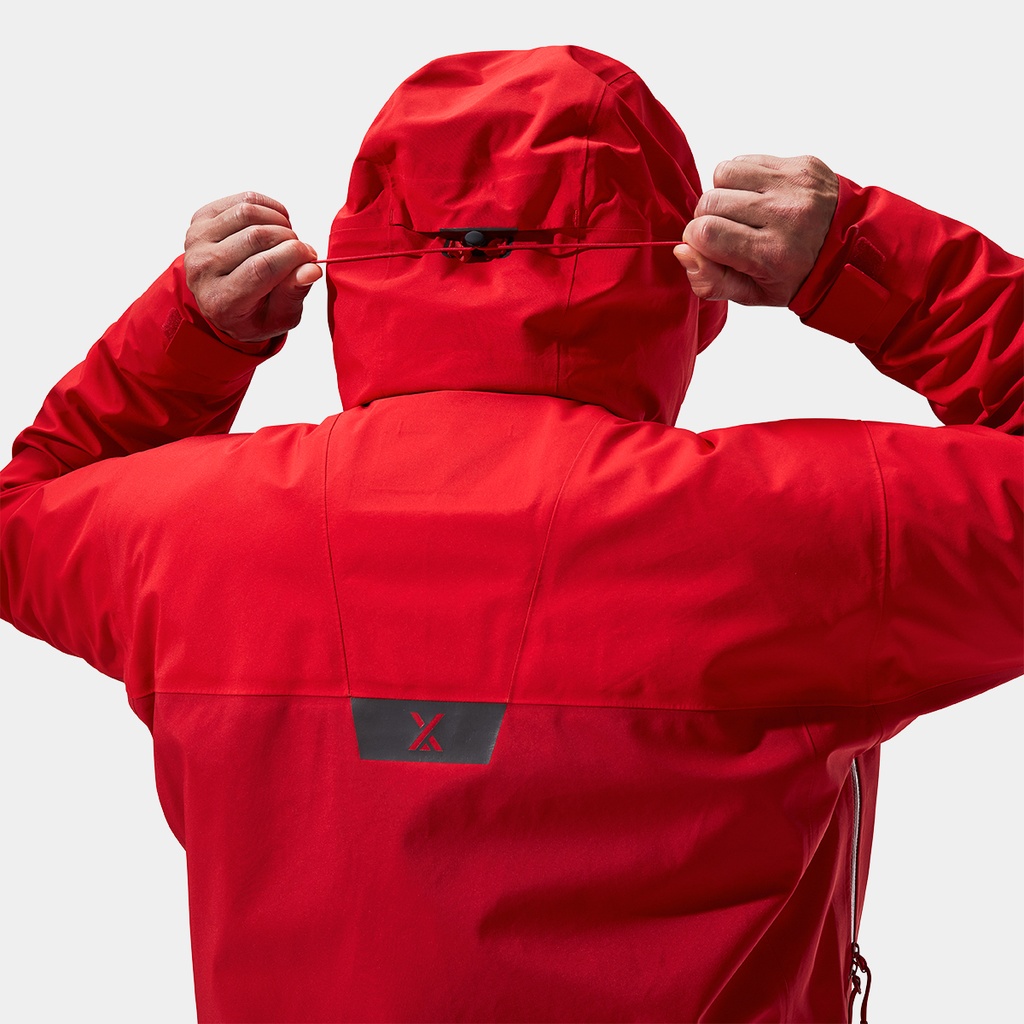 Mountain Seeker GTX Jacket (2022) Goji Berry / Haute Red