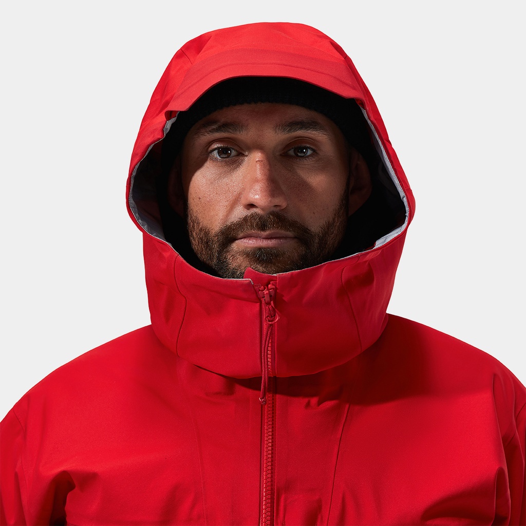 Mountain Seeker GTX Jacket (2022) Goji Berry / Haute Red