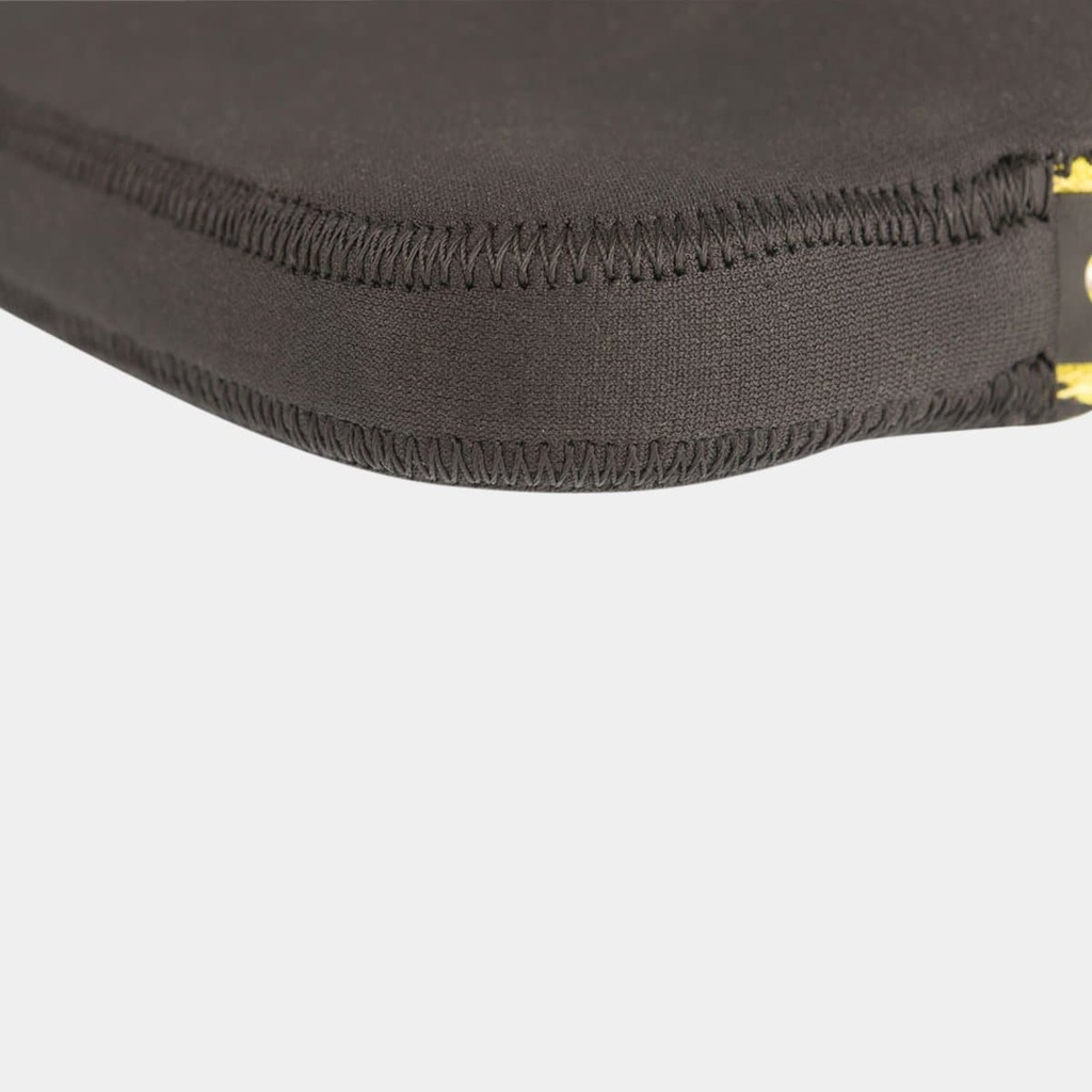 Padded Pouch L