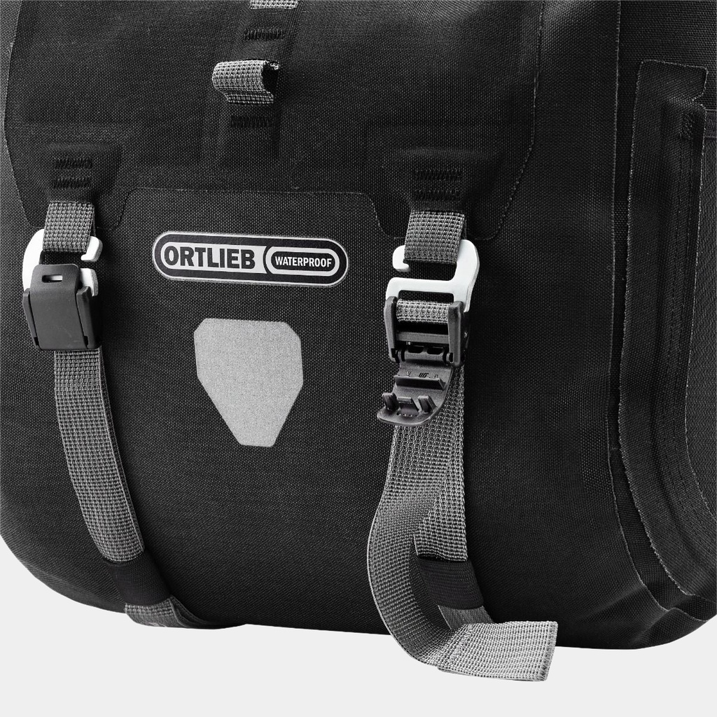 Handlebar Pack Plus 11L Black