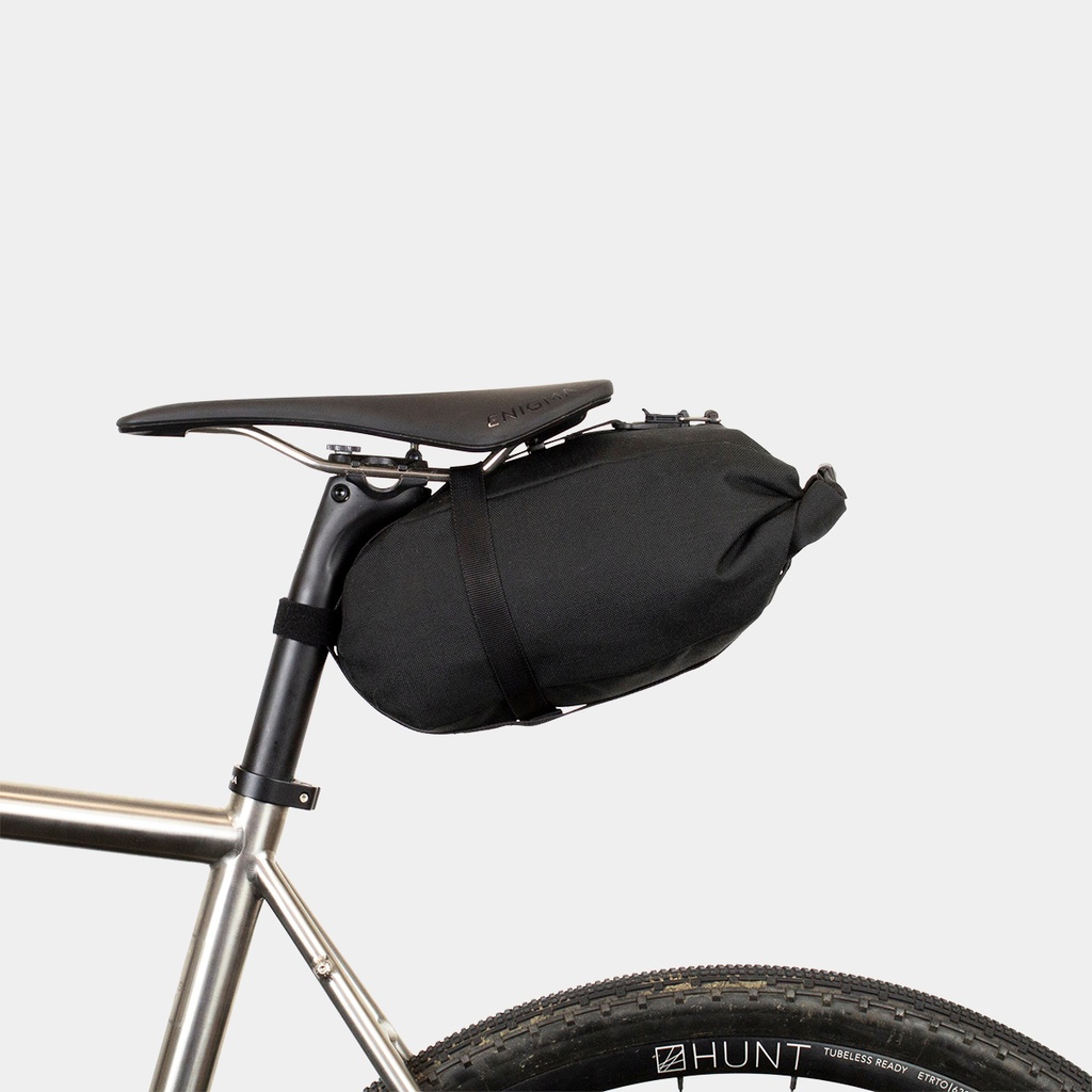 Saddle Pack 4L Black