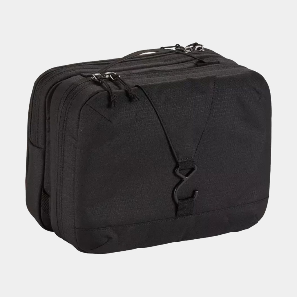 Reveal Trifold Toiletry Kit Black