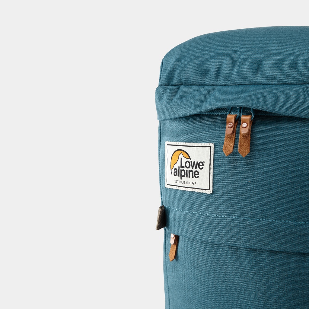 Pioneer 26 Mallard Blue