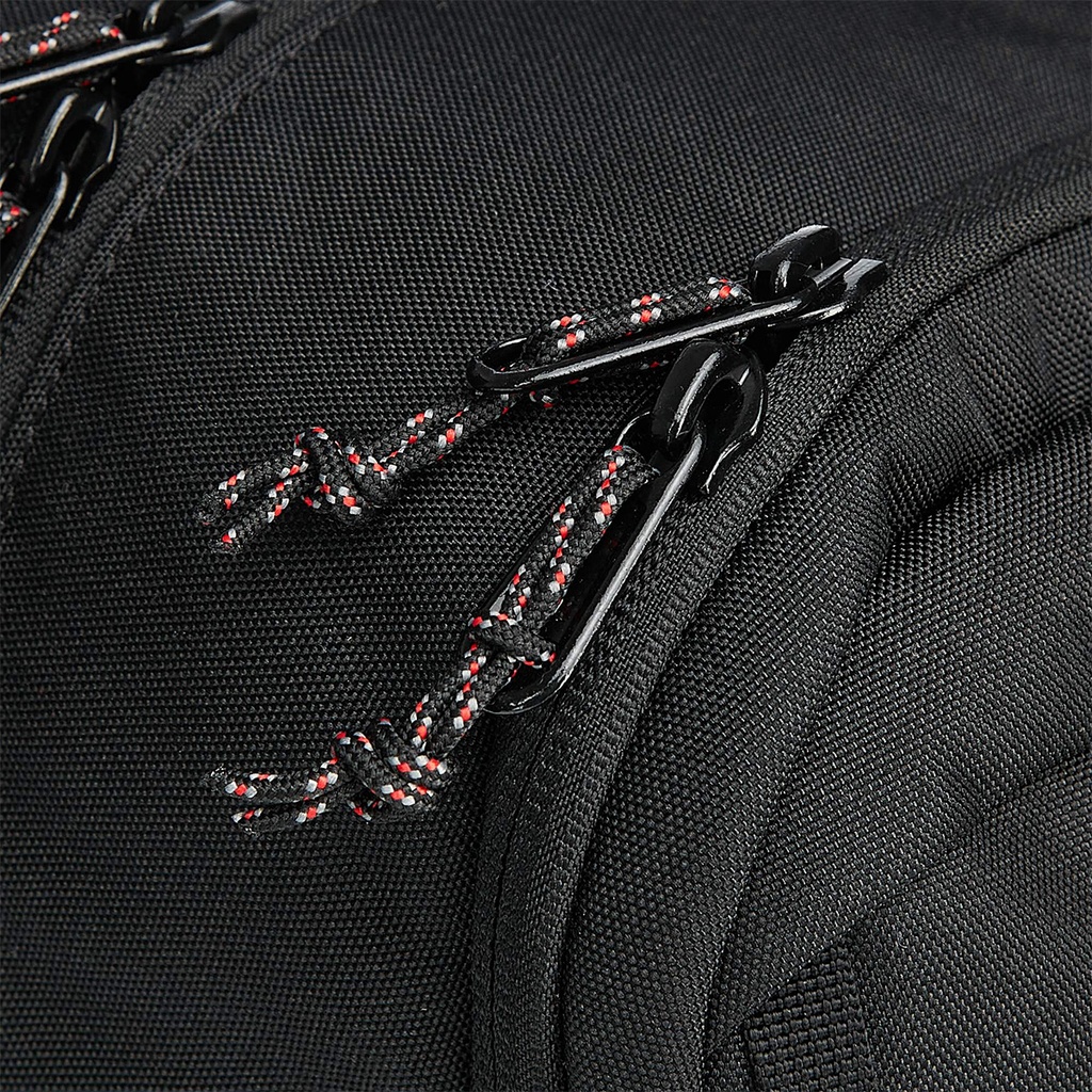 Skule 20 Black