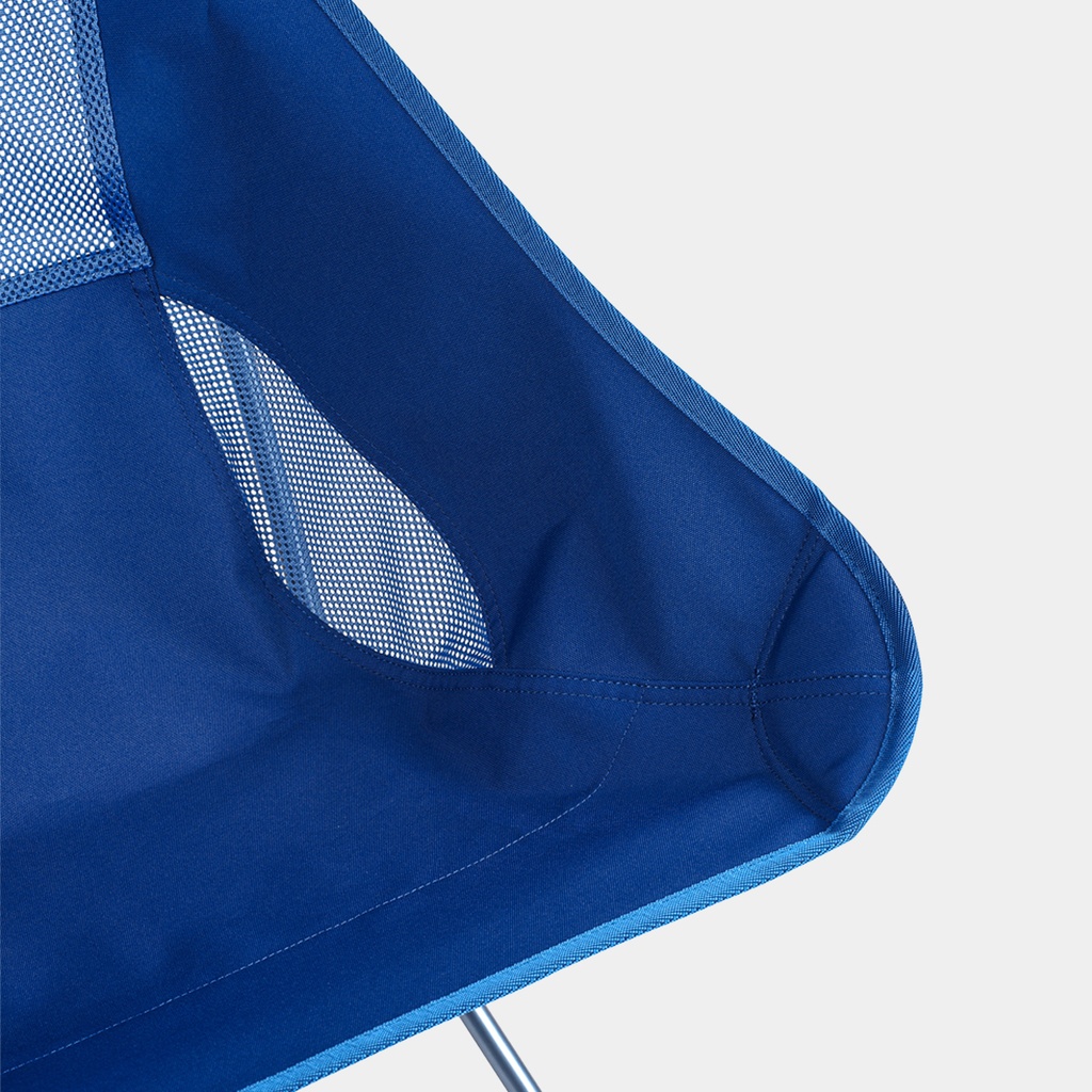Chair Two Blue Bandanna Quilt (copie)