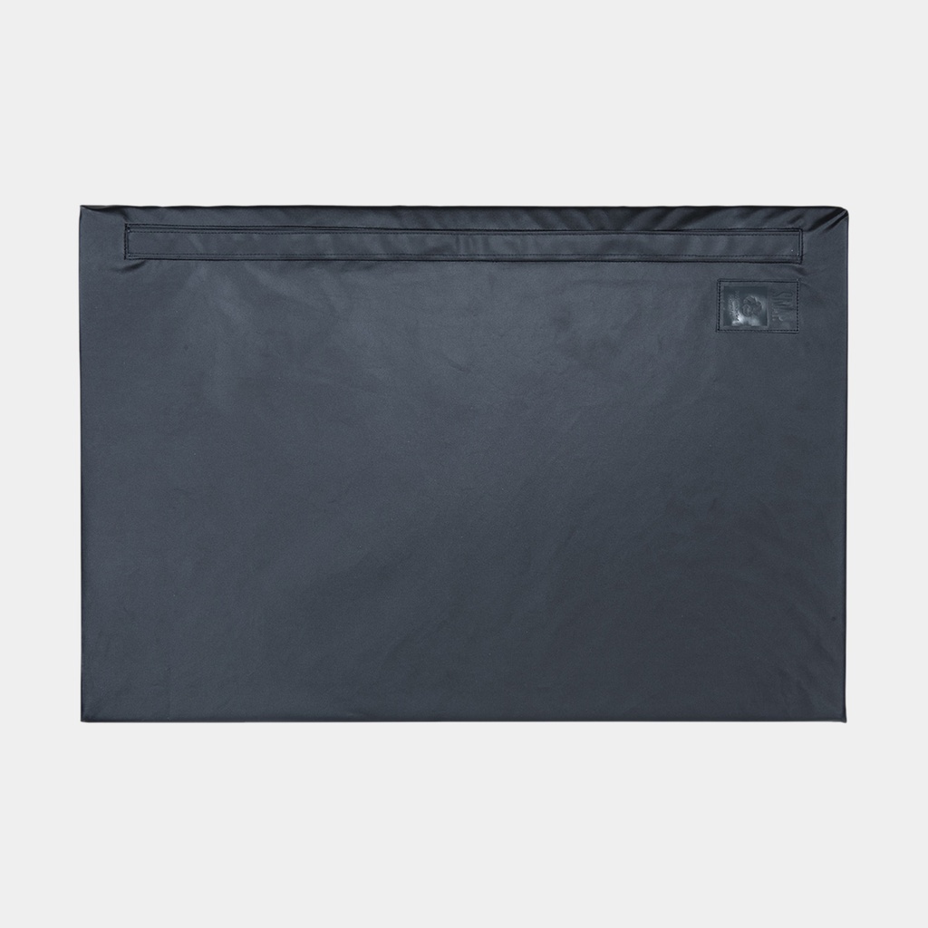 Plaster Black