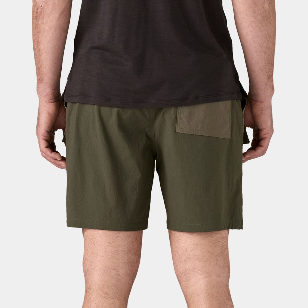 Outdoor Everyday Shorts 6" Pine Needle Green