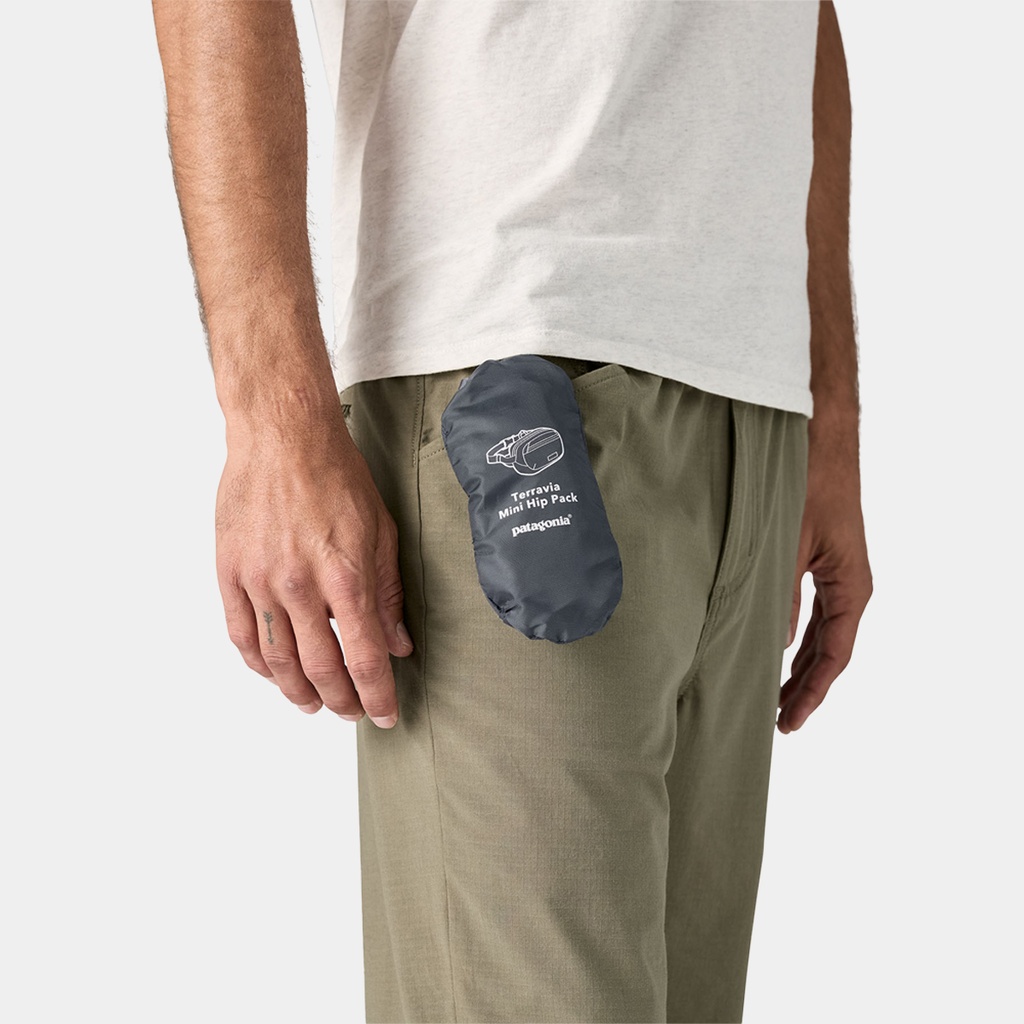 Terravia Mini Hip Pack Black