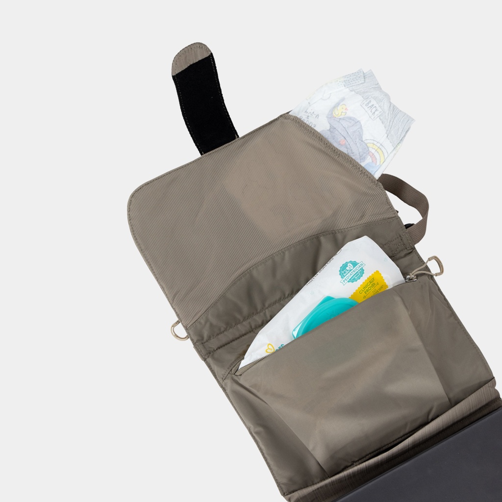 Poco Changing Pack Tan Concrete